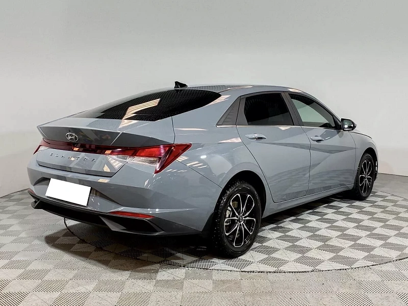 Elantra