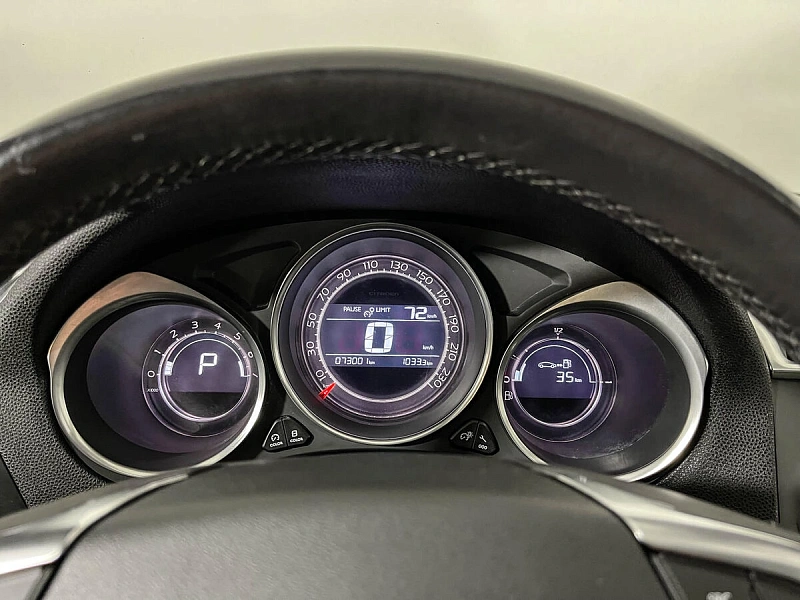 DS4