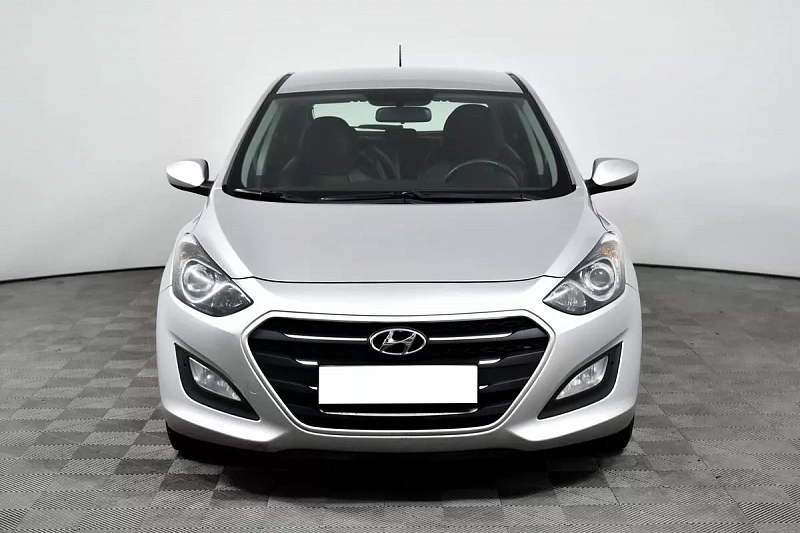 i30