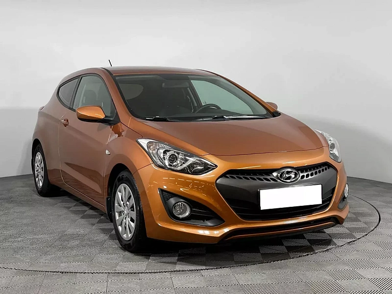 i30