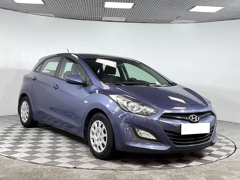 i30