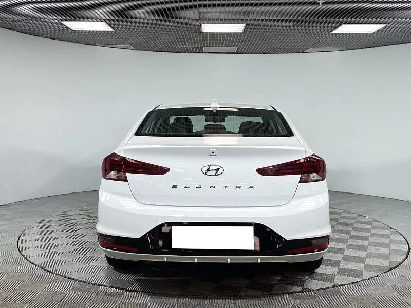 Elantra