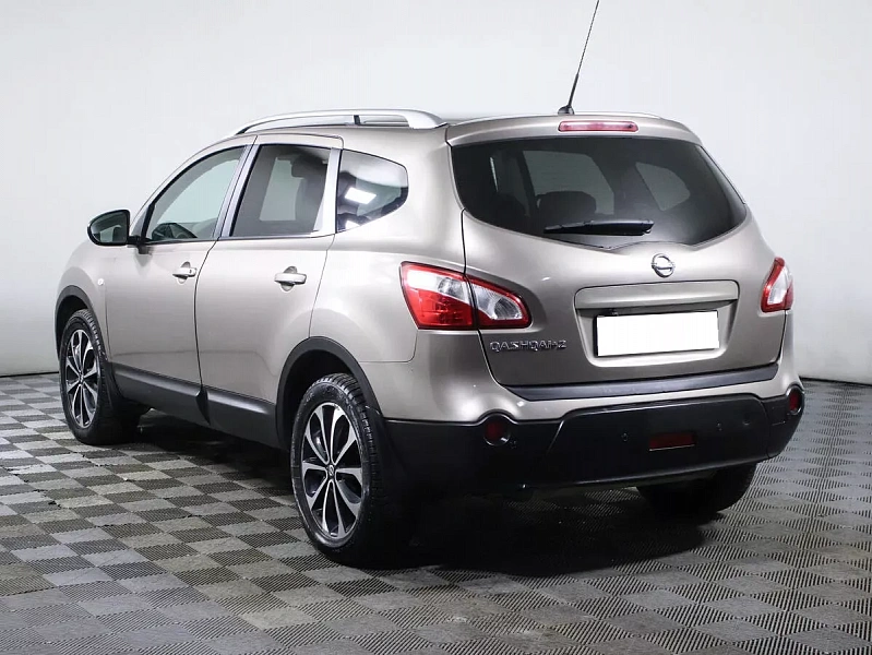 Qashqai+2