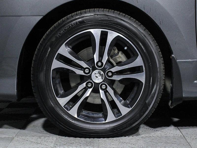 i30