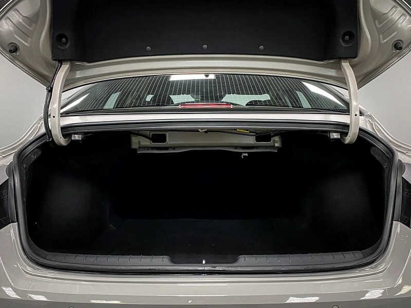 Elantra