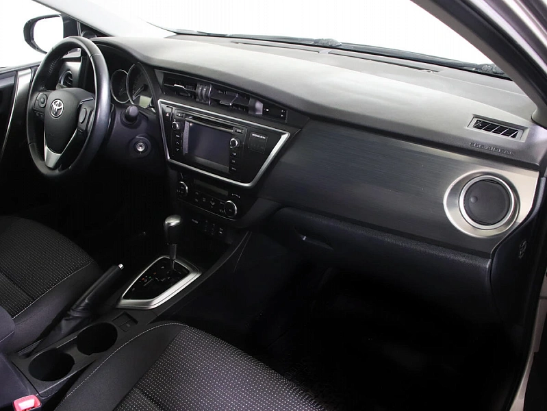 Auris