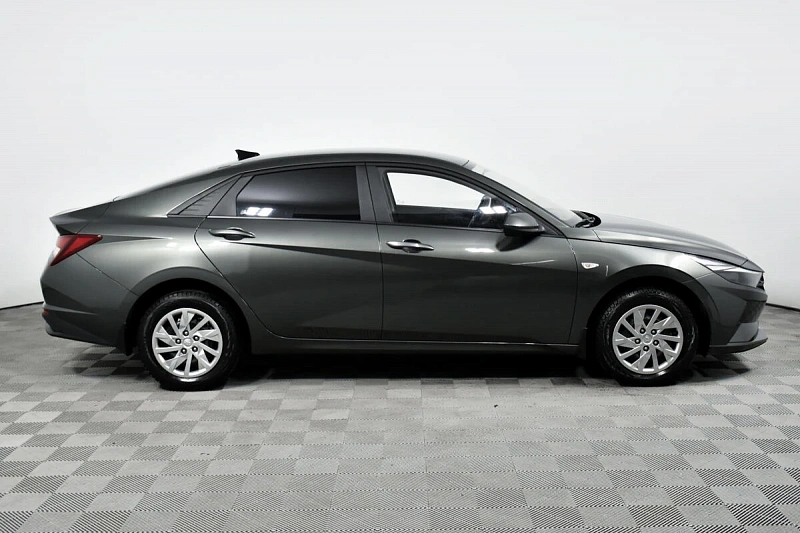 Elantra