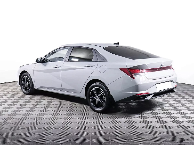 Elantra