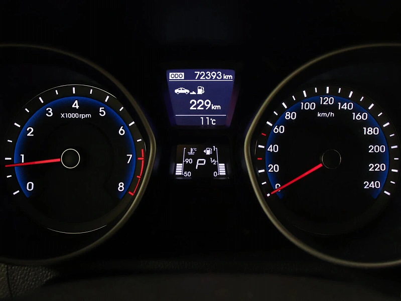 i30