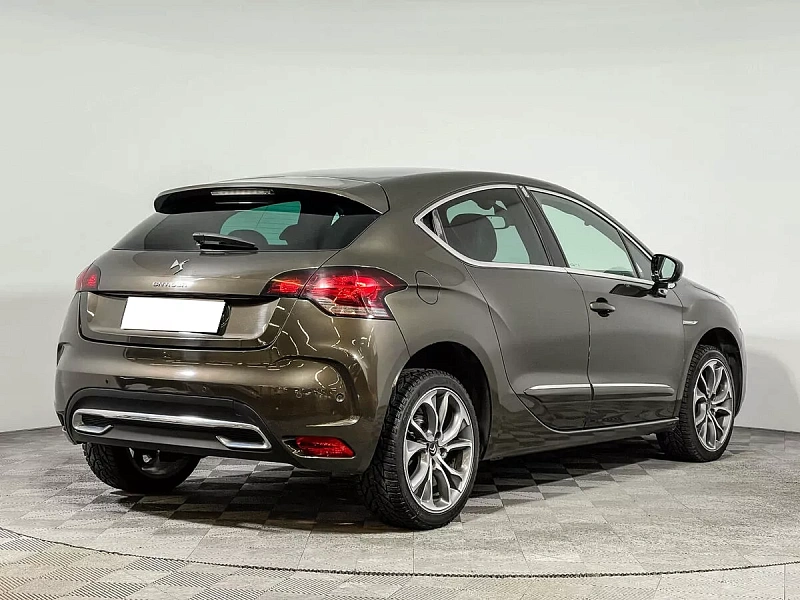 DS4
