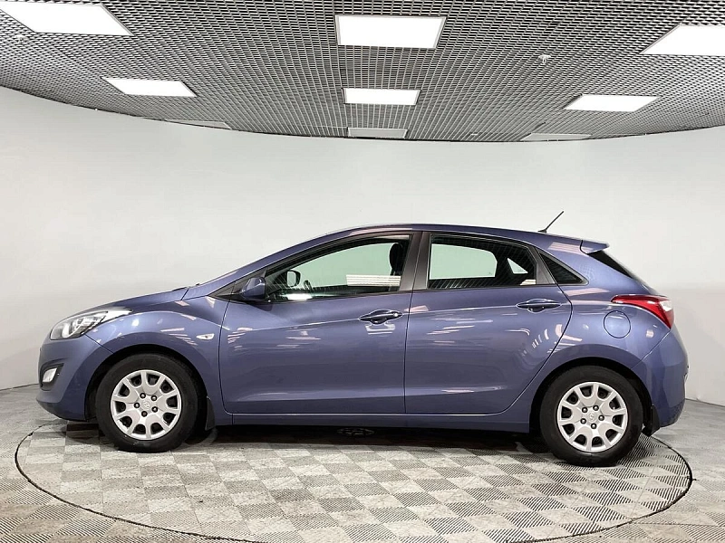 i30