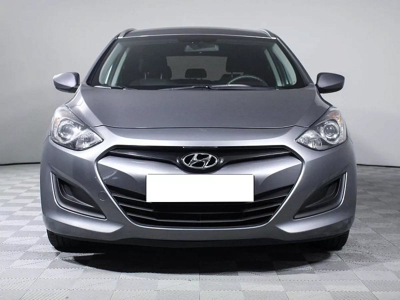 i30