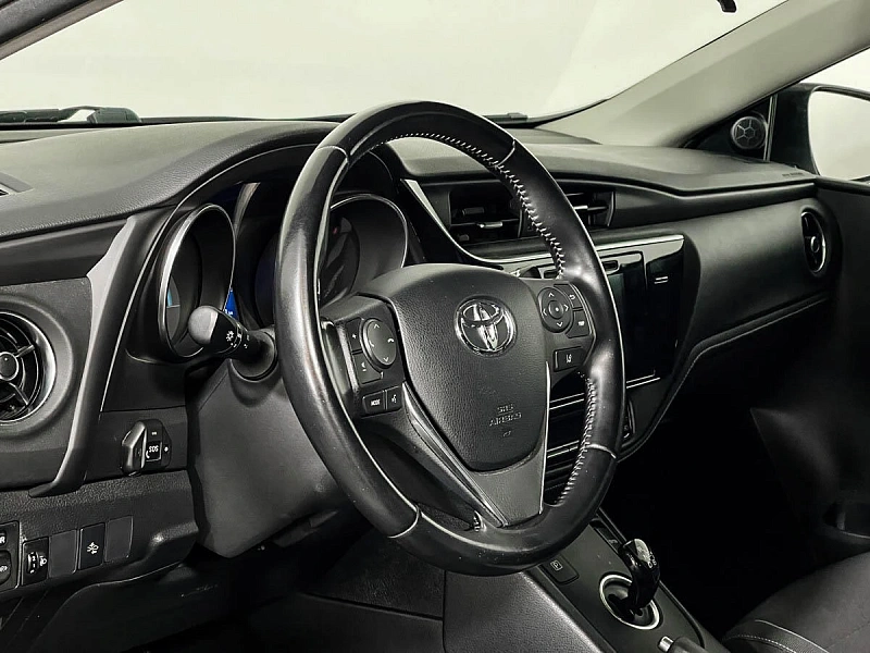 Auris