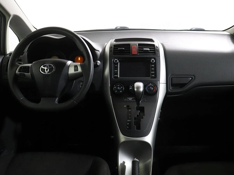 Auris