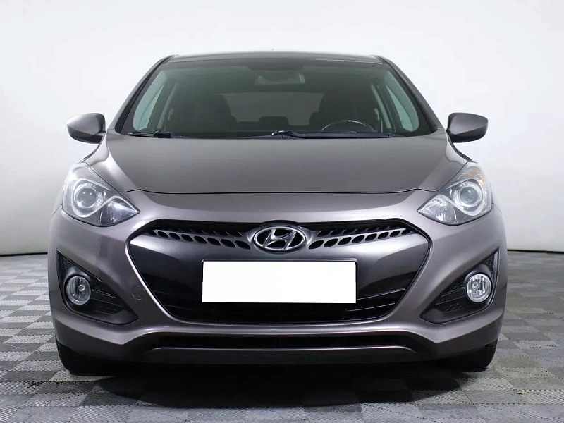 i30