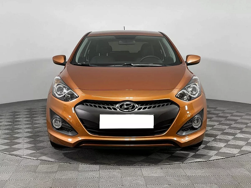 i30