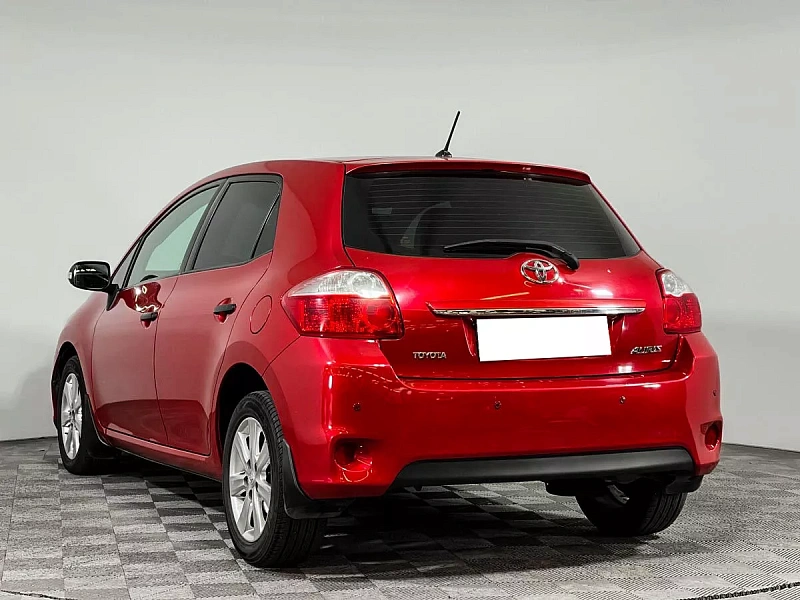 Auris