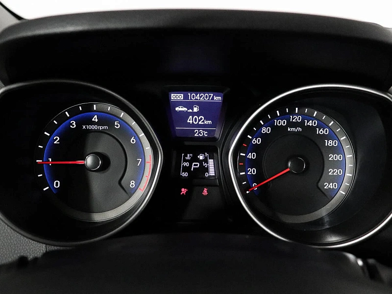 i30