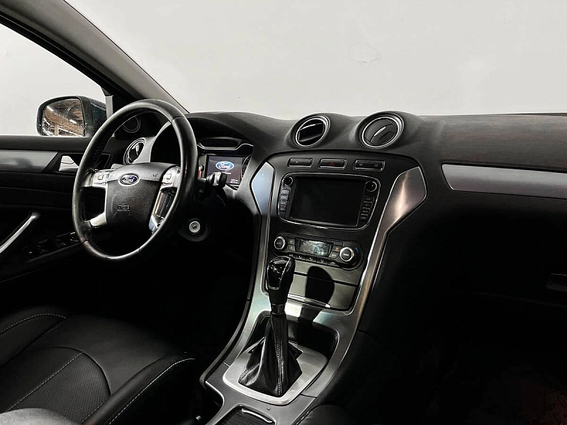 Mondeo