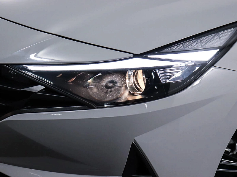 Elantra