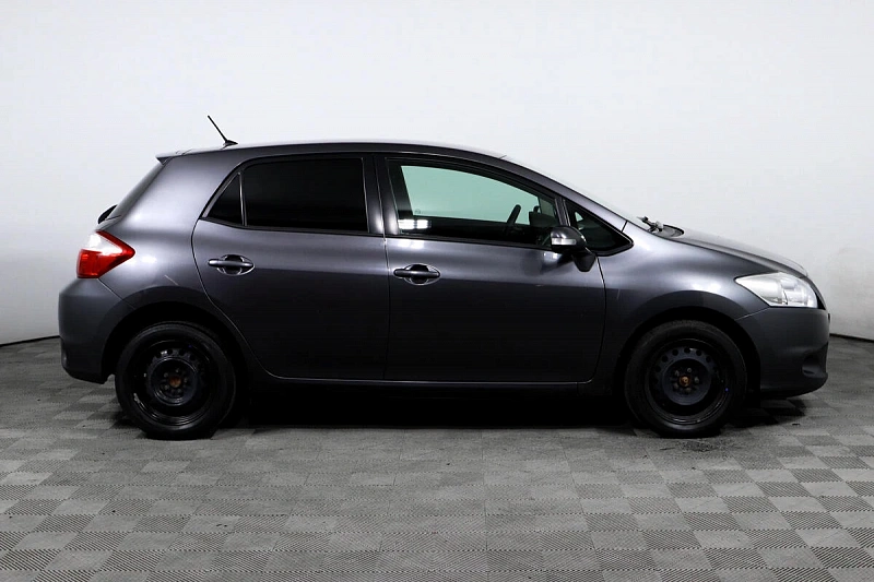 Auris