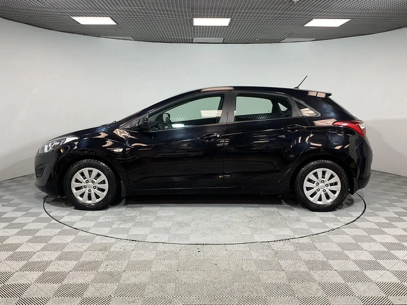 i30