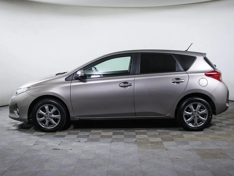 Auris