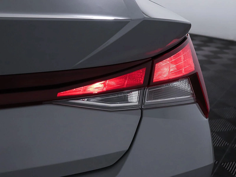 Elantra