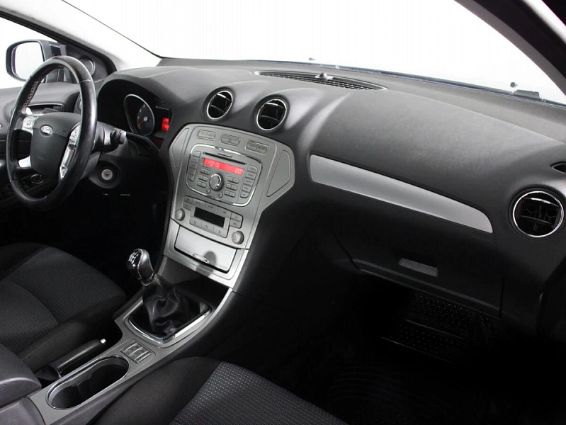 Mondeo