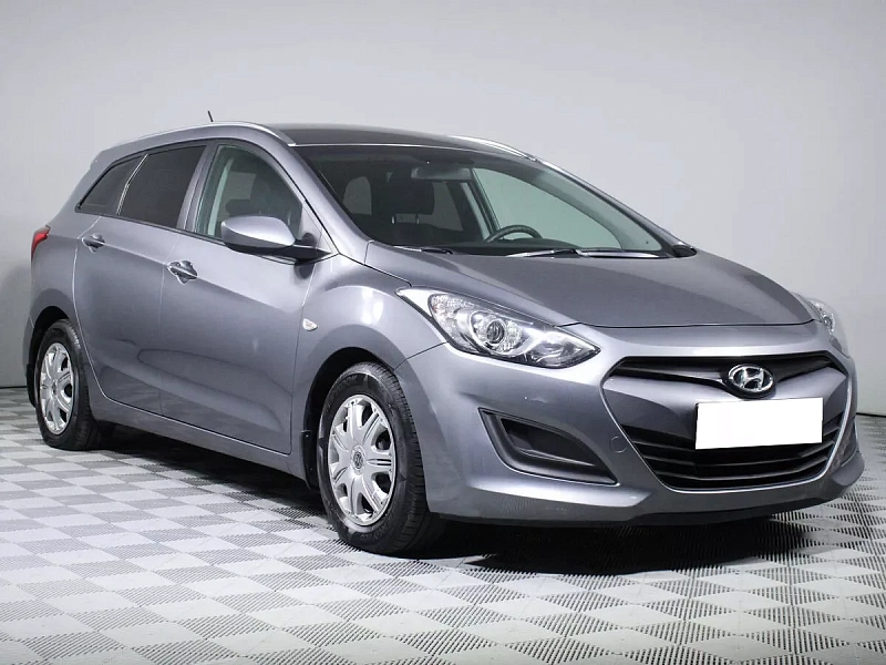 i30