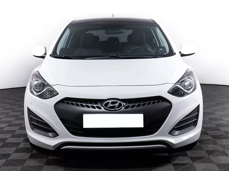 i30