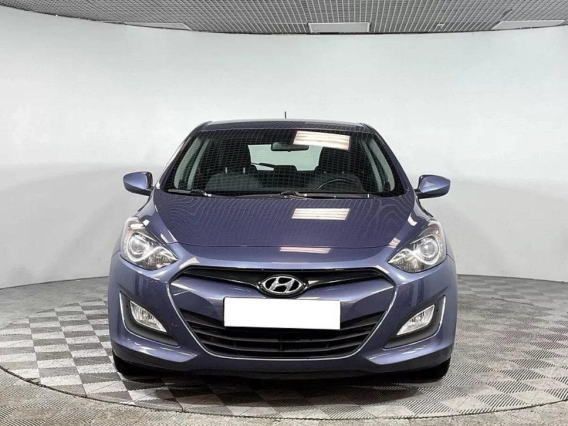 i30