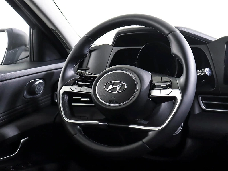 Elantra