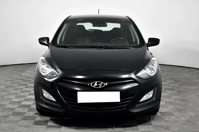 i30