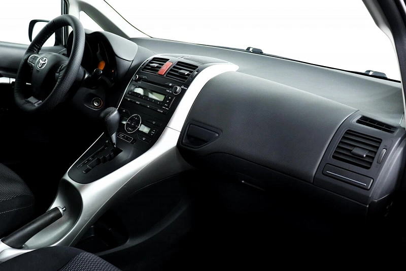 Auris