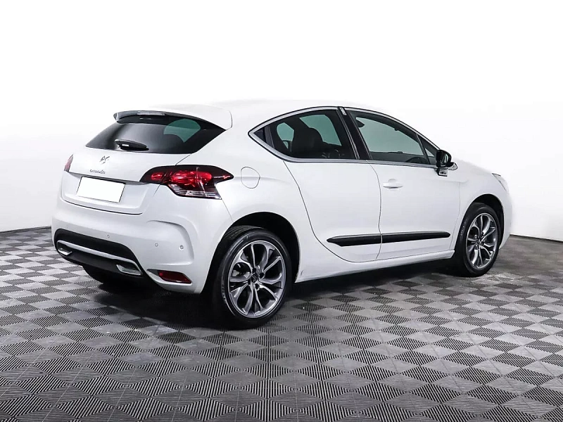 DS4