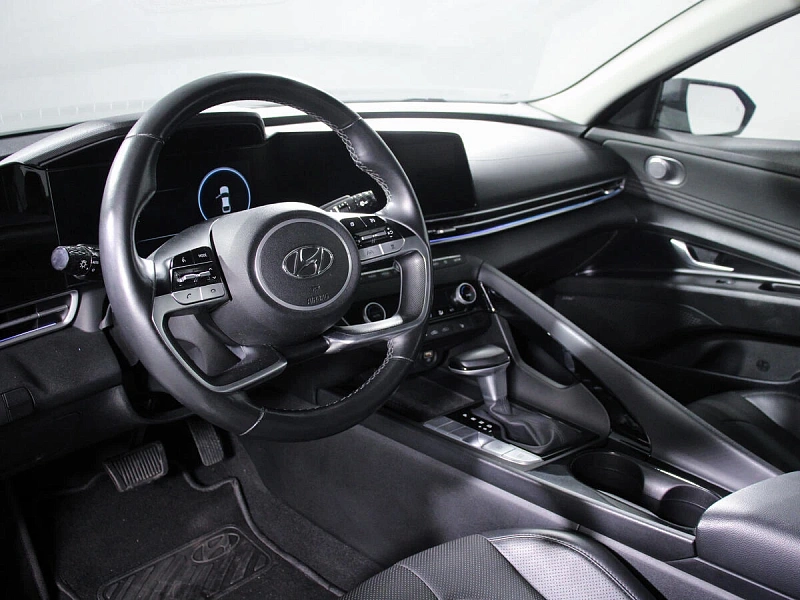 Elantra