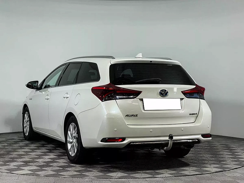 Auris