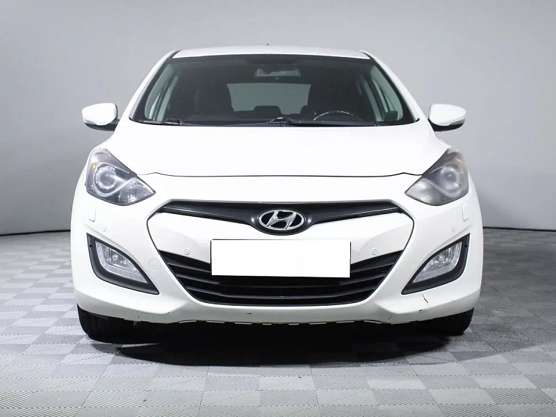 i30