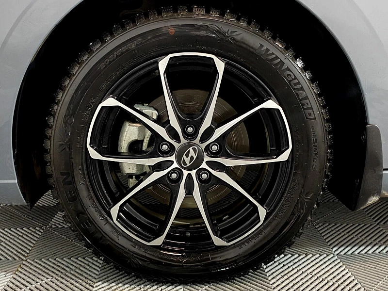 Elantra