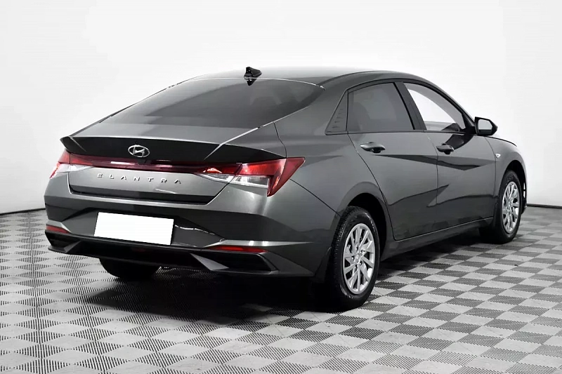 Elantra
