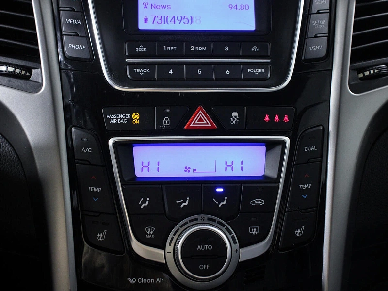 i30