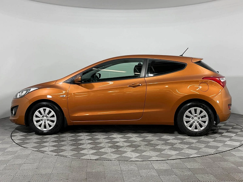 i30