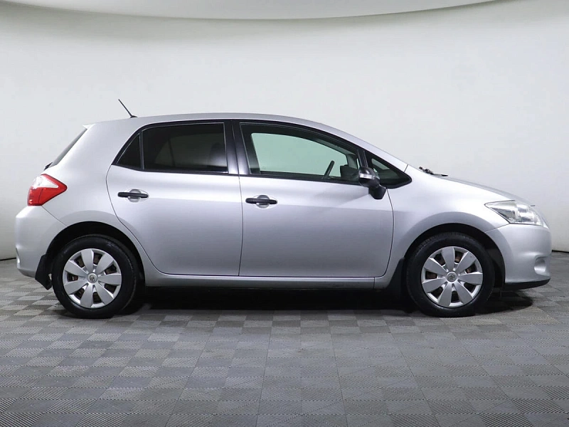 Auris