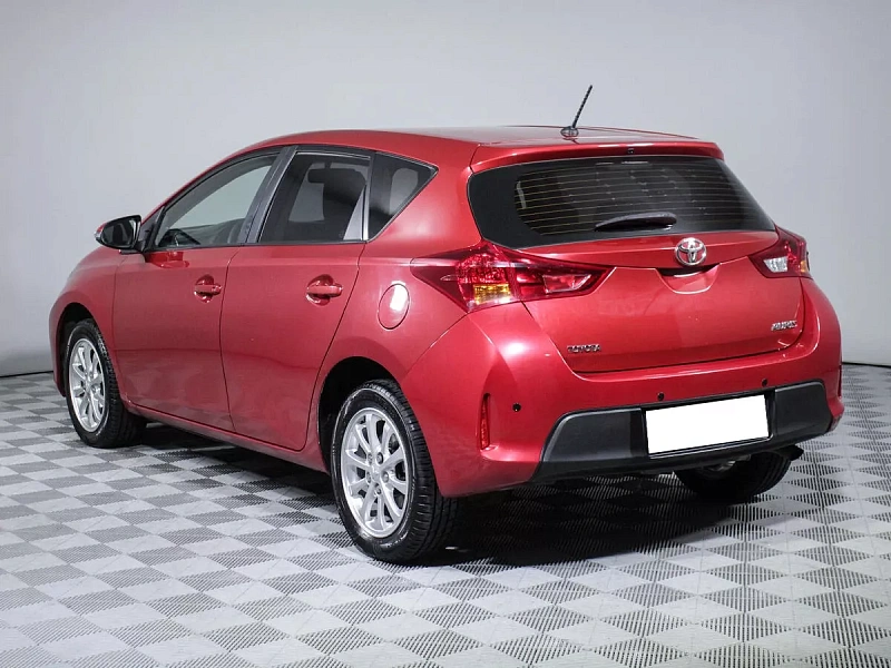 Auris