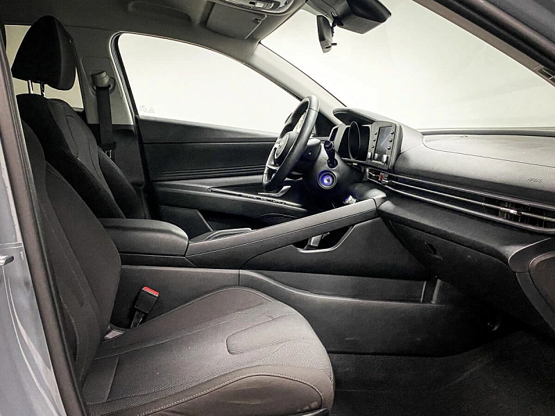 Elantra