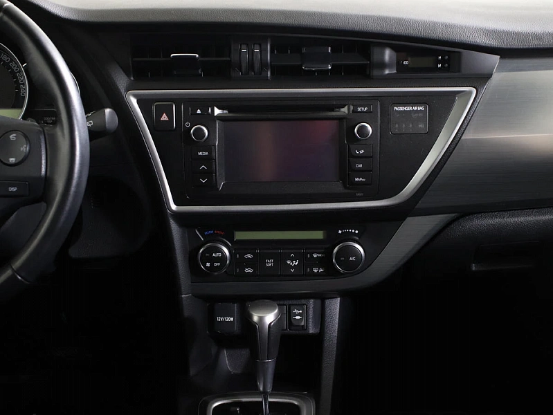 Auris