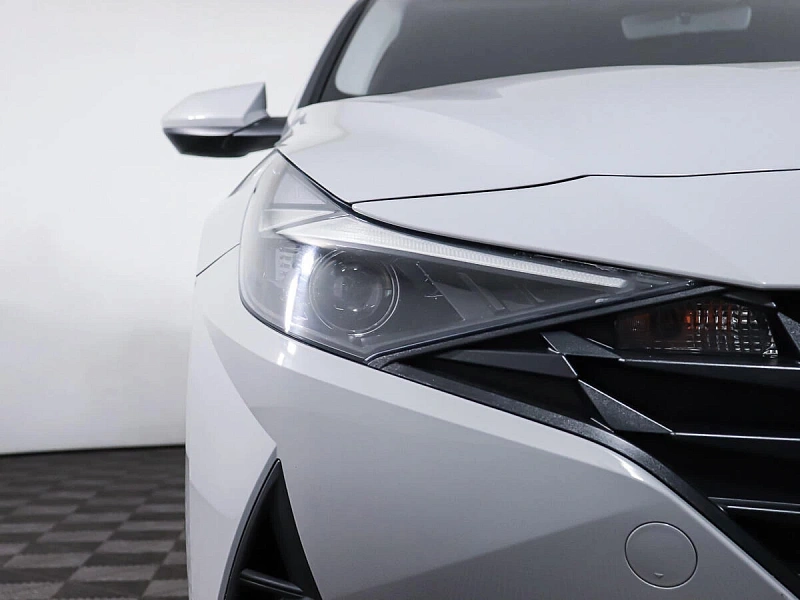 Elantra
