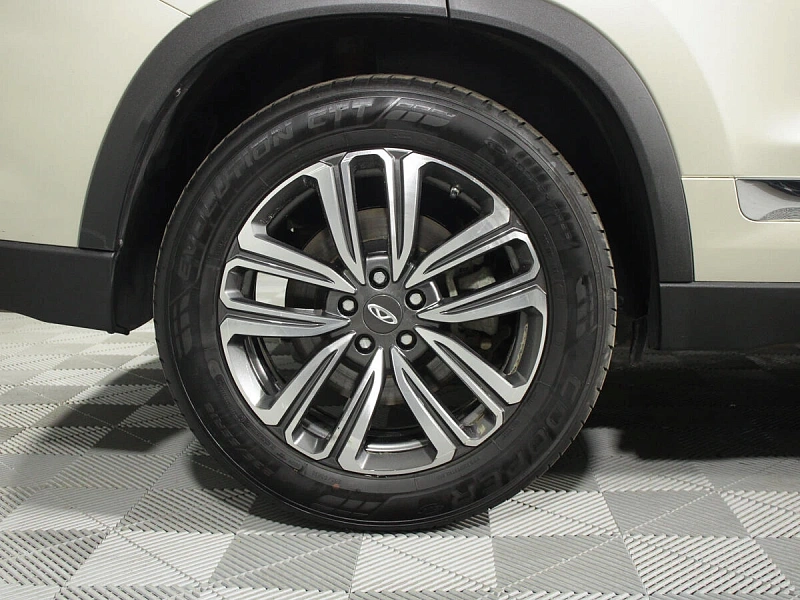 Tiggo 8