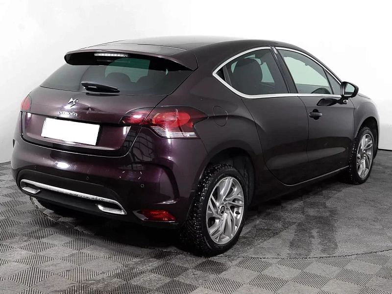 DS4